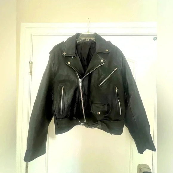 Vintage Black Leather Genuine Motorcycle Jacket- 🏍️ - Picture 1 of 12